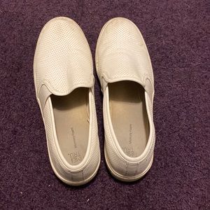 Time and tru white size 9